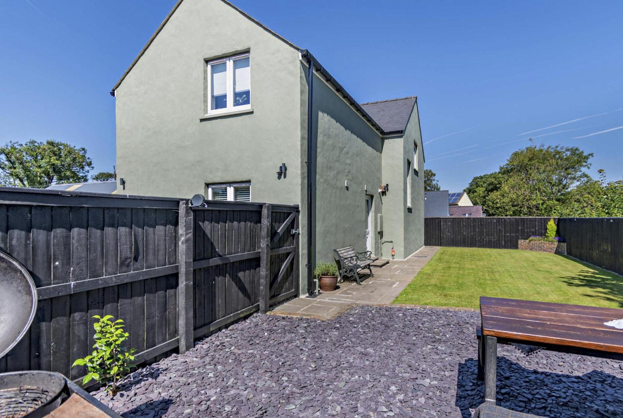 Willow Lodge, Wolfscastle Haverfordwest Exterior photo