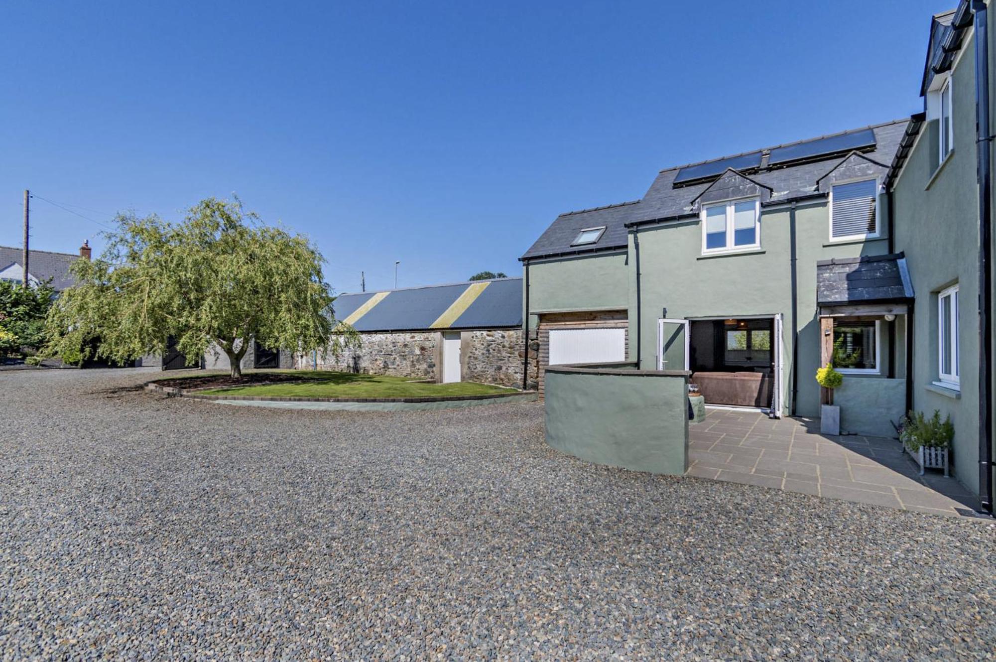 Willow Lodge, Wolfscastle Haverfordwest Exterior photo